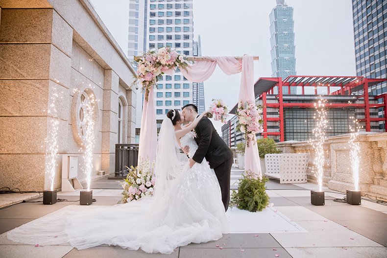 47-婚攝, 婚攝Vincent, 寒舍艾美婚攝, 寒舍艾美婚禮攝影, 寒舍艾美攝影師, 寒舍艾美婚禮紀錄, 寒舍艾美婚宴, 自助婚紗, 婚紗攝影, 婚攝推薦, 婚紗攝影推薦, 孕婦寫真, 孕婦寫真推薦, 婚攝, 孕婦寫真, 孕婦照, 婚禮紀錄, 婚禮攝影, 藝人婚禮, 自助婚紗, 婚紗攝影, 婚禮攝影推薦, 自助婚紗, 新生兒寫真, 海外婚禮攝影, 海島婚禮, 峇里島婚禮, 風雲20攝影師, 寒舍艾美, 東方文華, 君悅酒店, 萬豪酒店, ISPWP & WPPI, 國際婚禮攝影, 台北婚攝, 台中婚攝, 高雄婚攝, 婚攝推薦, 自助婚紗, 自主婚紗, 新生兒寫真孕婦寫真, 孕婦照, 孕婦寫真, 婚禮紀錄, 婚禮攝影, 婚禮紀錄, 藝人婚禮, 自助婚紗, 婚紗攝影, 婚禮攝影推薦, 孕婦寫真, 自助婚紗, 新生兒寫真, 海外婚禮攝影, 海島婚禮, 峇里島婚攝, 寒舍艾美婚攝, 東方文華婚攝, 君悅酒店婚攝,  萬豪酒店婚攝, 君品酒店婚攝, 翡麗詩莊園婚攝, 晶華酒店婚攝, 林酒店婚攝, 君品婚攝, 寒舍艾麗婚攝, 中國麗緻婚攝, 萬豪酒店婚攝推薦, 萬怡酒店婚攝推薦, 美式婚攝, 美式婚禮攝影, 台北美式婚禮攝影