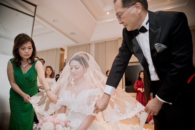 042-婚攝, 婚攝Vincent, 寒舍艾美婚攝, 寒舍艾美婚禮攝影, 寒舍艾美攝影師, 寒舍艾美婚禮紀錄, 寒舍艾美婚宴, 自助婚紗, 婚紗攝影, 婚攝推薦, 婚紗攝影推薦, 孕婦寫真, 孕婦寫真推薦, 婚攝, 孕婦寫真, 孕婦照, 婚禮紀錄, 婚禮攝影, 藝人婚禮, 自助婚紗, 婚紗攝影, 婚禮攝影推薦, 自助婚紗, 新生兒寫真, 海外婚禮攝影, 海島婚禮, 峇里島婚禮, 風雲20攝影師, 寒舍艾美, 東方文華, 君悅酒店, 萬豪酒店, ISPWP & WPPI, 國際婚禮攝影, 台北婚攝, 台中婚攝, 高雄婚攝, 婚攝推薦, 自助婚紗, 自主婚紗, 新生兒寫真孕婦寫真, 孕婦照, 孕婦寫真, 婚禮紀錄, 婚禮攝影, 婚禮紀錄, 藝人婚禮, 自助婚紗, 婚紗攝影, 婚禮攝影推薦, 孕婦寫真, 自助婚紗, 新生兒寫真, 海外婚禮攝影, 海島婚禮, 峇里島婚攝, 寒舍艾美婚攝, 東方文華婚攝, 君悅酒店婚攝,  萬豪酒店婚攝, 君品酒店婚攝, 翡麗詩莊園婚攝, 晶華酒店婚攝, 林酒店婚攝, 君品婚攝, 寒舍艾麗婚攝, 中國麗緻婚攝, 萬豪酒店婚攝推薦, 萬怡酒店婚攝推薦, 美式婚攝, 美式婚禮攝影, 台北美式婚禮攝影